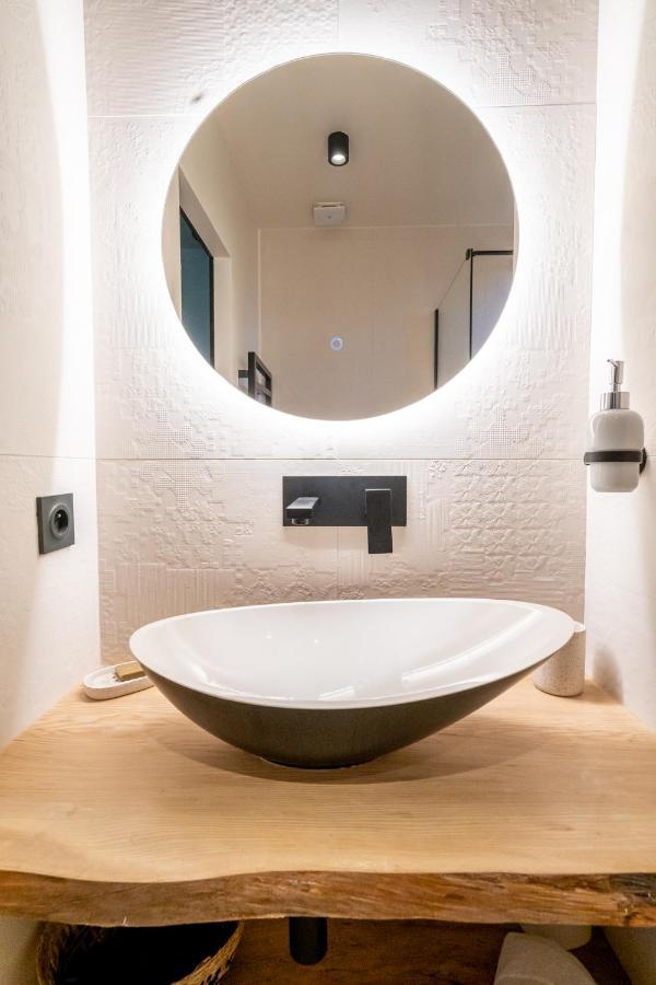 Suite In St Raph Saint-Raphaël Εξωτερικό φωτογραφία