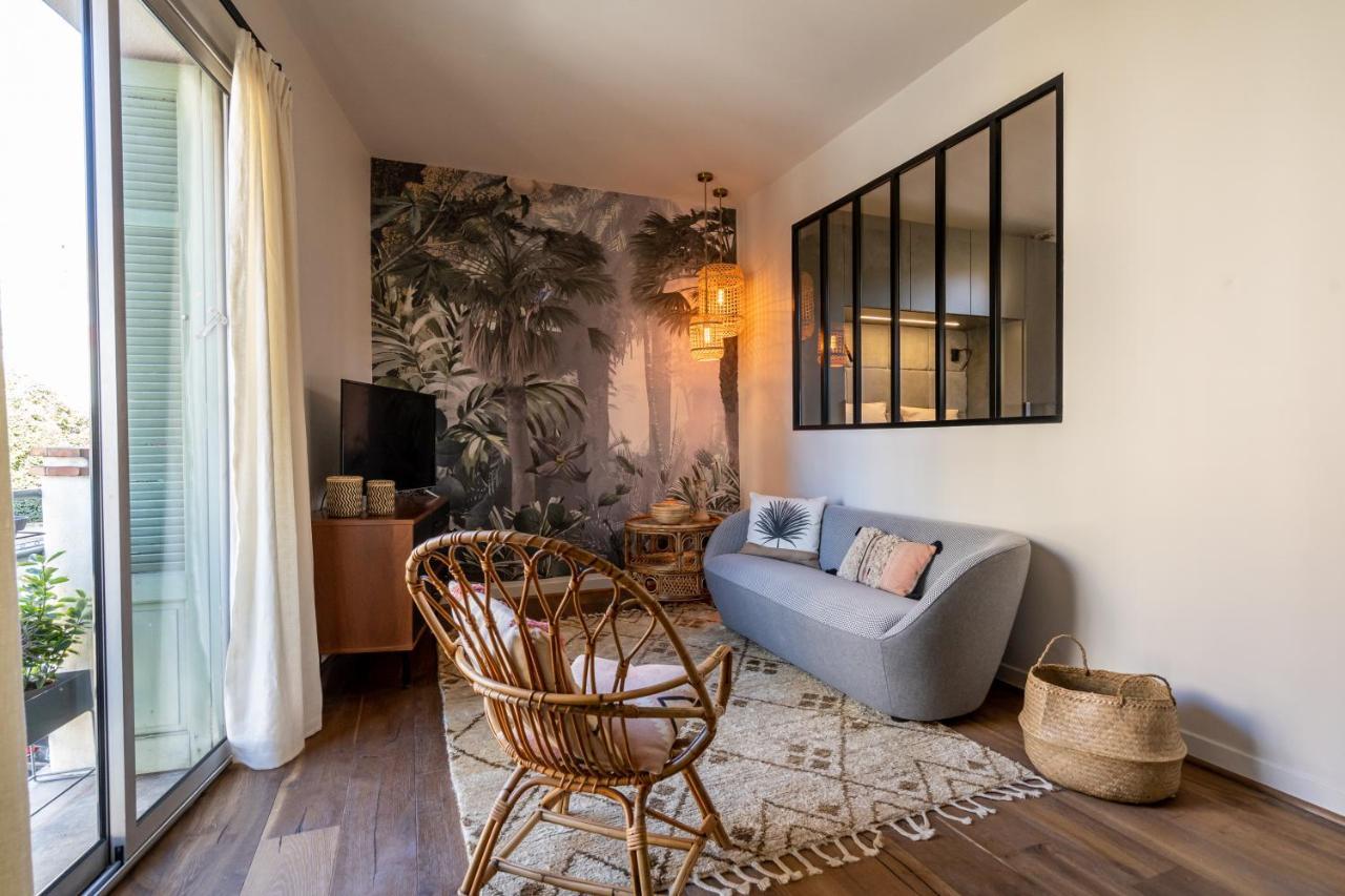Suite In St Raph Saint-Raphaël Εξωτερικό φωτογραφία