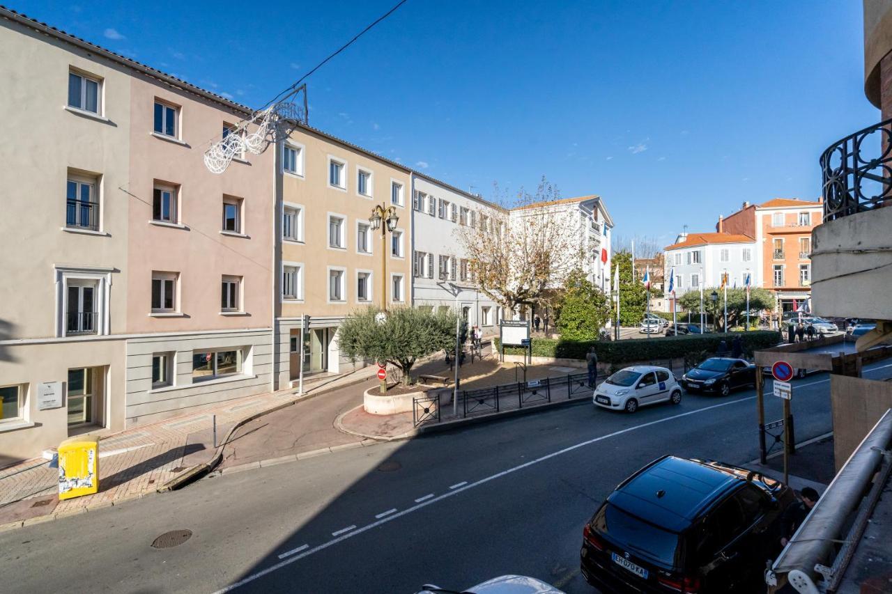 Suite In St Raph Saint-Raphaël Εξωτερικό φωτογραφία