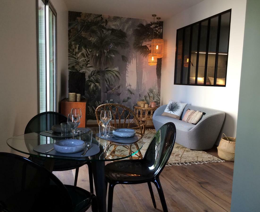 Suite In St Raph Saint-Raphaël Εξωτερικό φωτογραφία